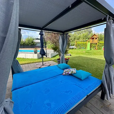 Villawanderlux *